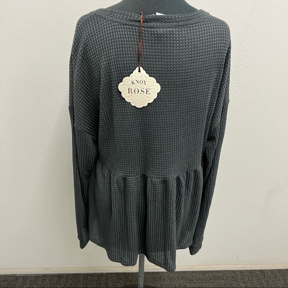 Knox Rose long sleeve - Picture 2 of 3